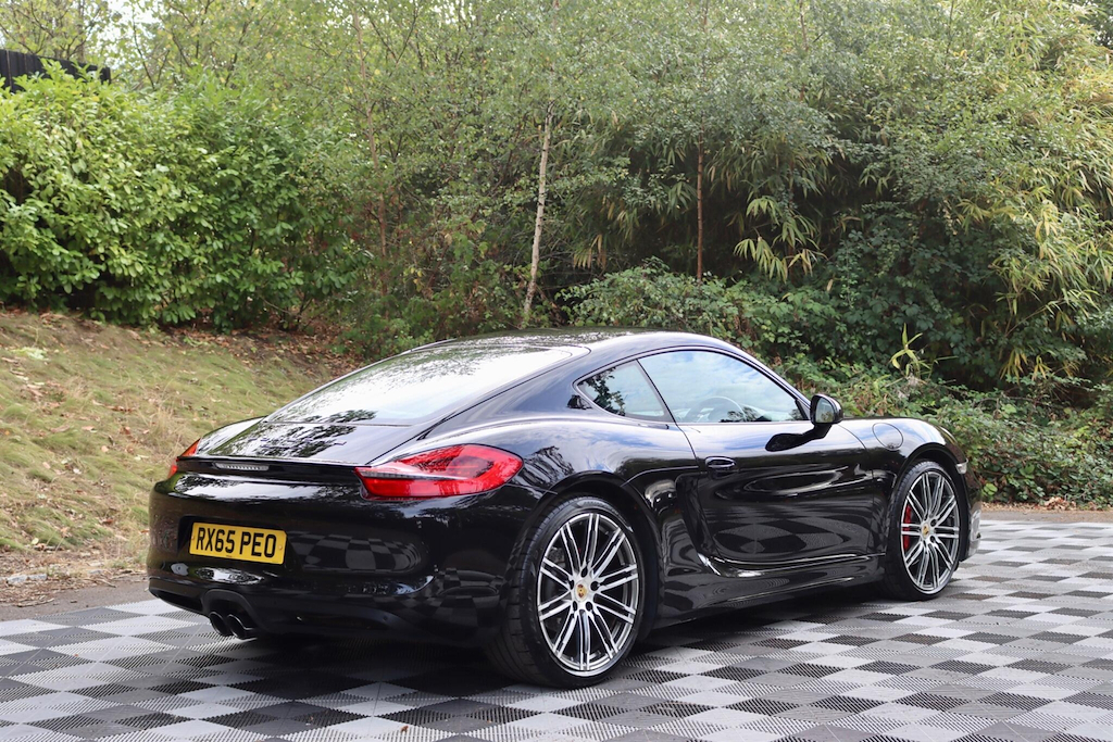 Porsche Cayman Coupe White #45