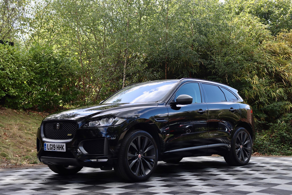 Jaguar F-Pace Prestige Silver #21