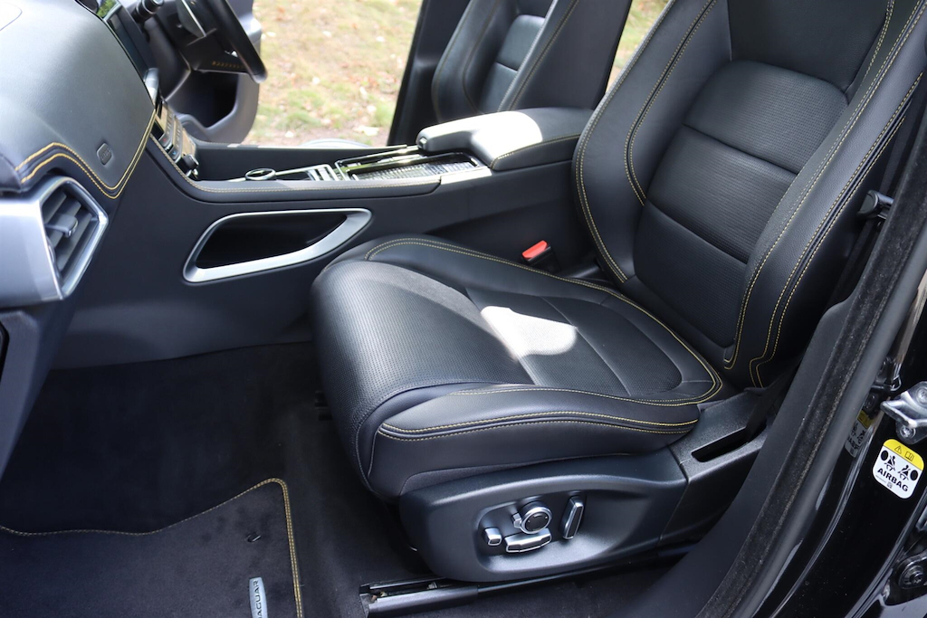 Jaguar F-Pace Prestige Silver #63