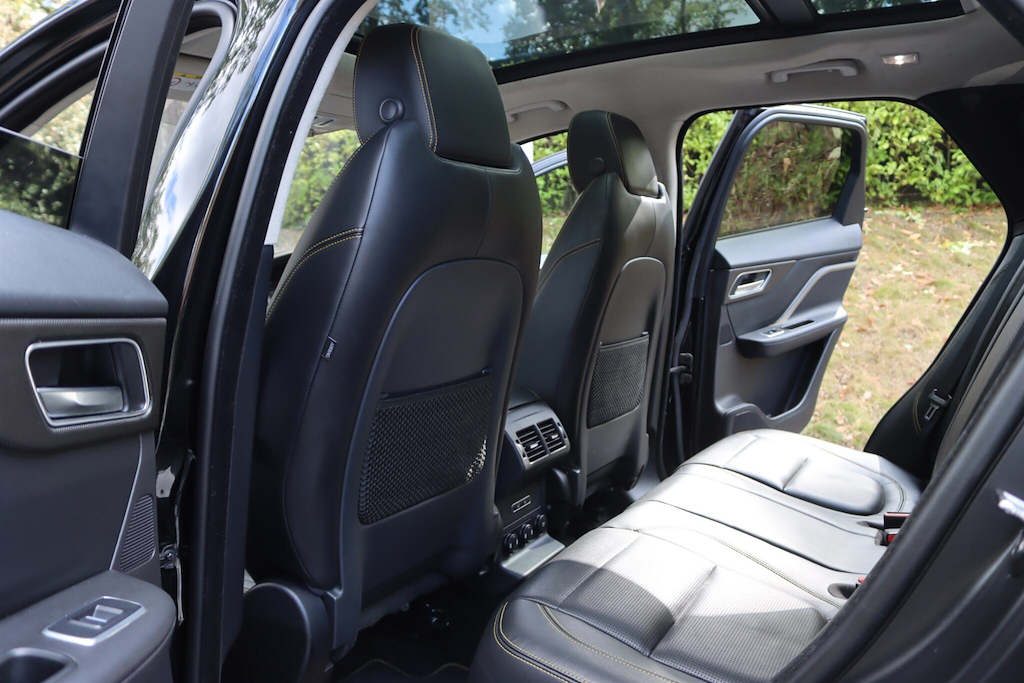 Jaguar F-Pace Prestige Silver #11