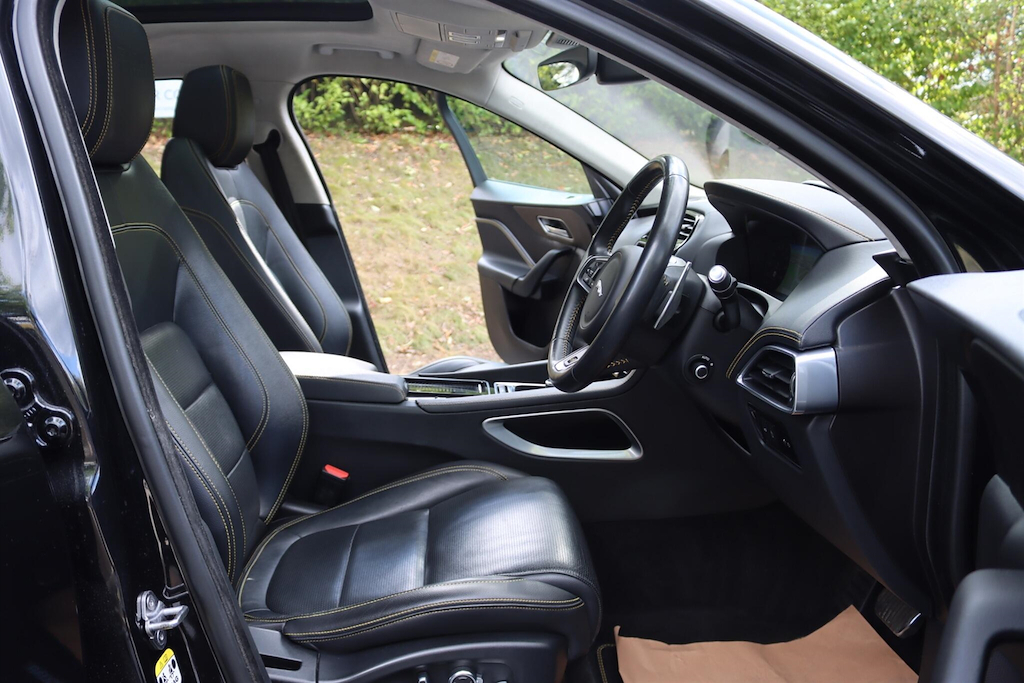 Jaguar F-Pace 2.0 P300 300 Sport Suv Awd Euro 6 Black #6