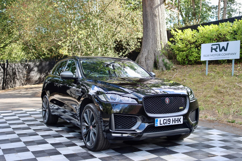 Jaguar F-Pace Prestige Silver #14