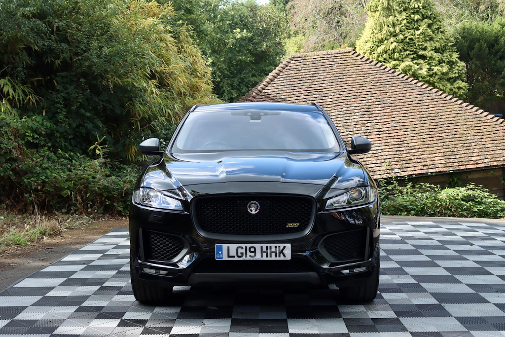 Jaguar F-Pace Prestige Silver #16