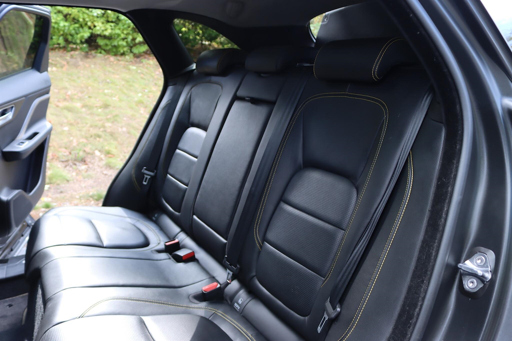Jaguar F-Pace Prestige Silver #34