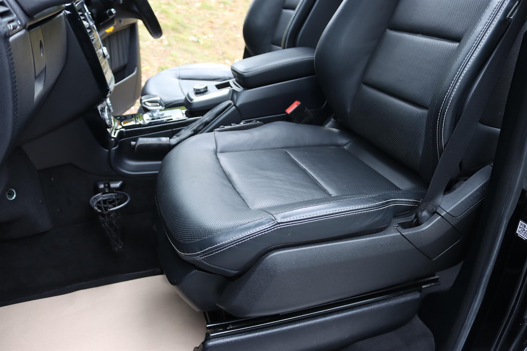 Mercedes-Benz G Class Black #13
