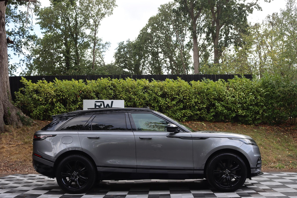 Land Rover Range Rover Velar R-dynamic Silver #2