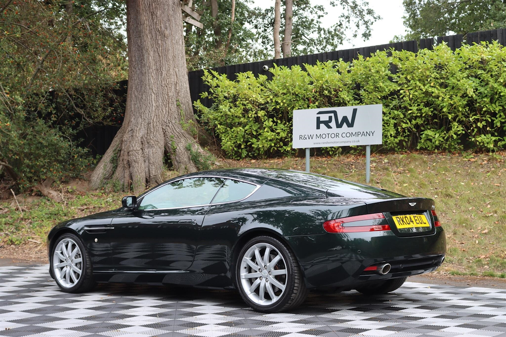 Aston Martin DB9 Aston Martin Db9 5.9 Seq #27