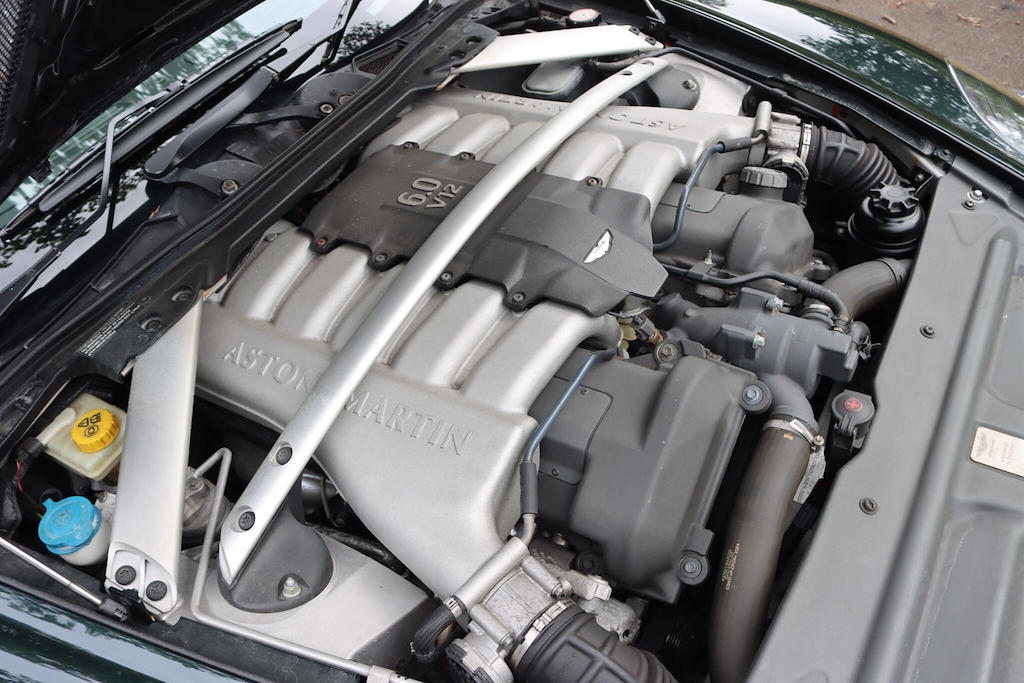 Aston Martin DB9 Aston Martin Db9 5.9 Seq #60