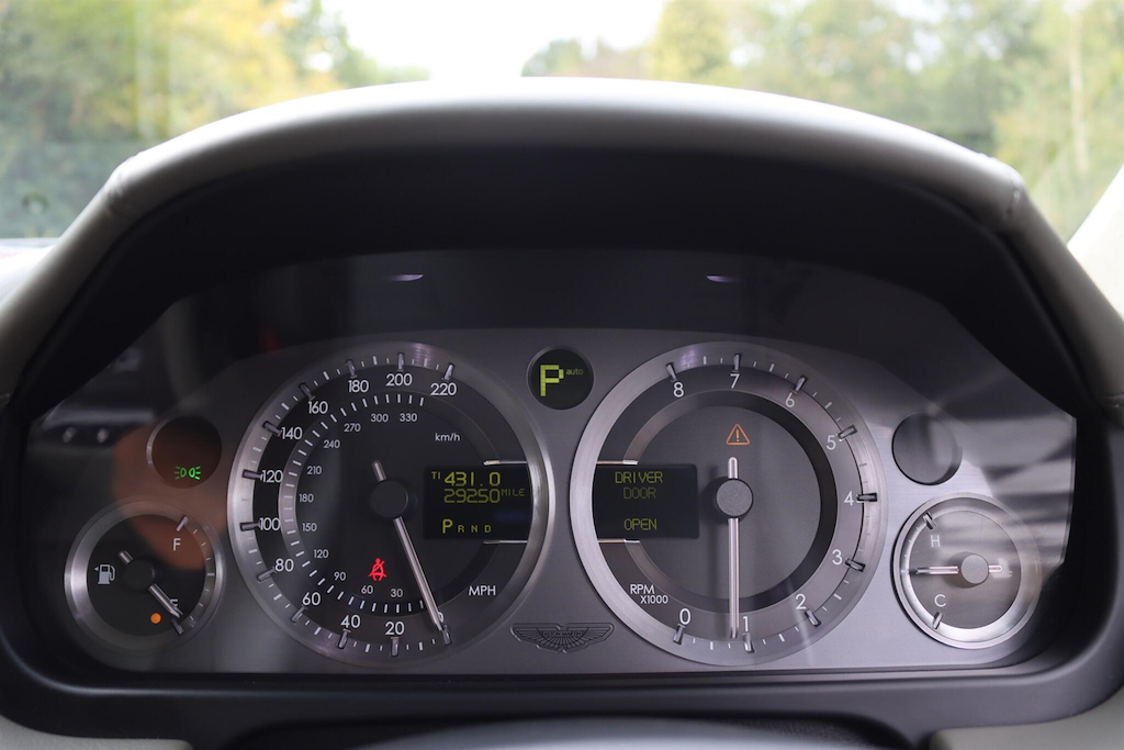 Aston Martin DB9 Aston Martin Db9 5.9 Seq #66