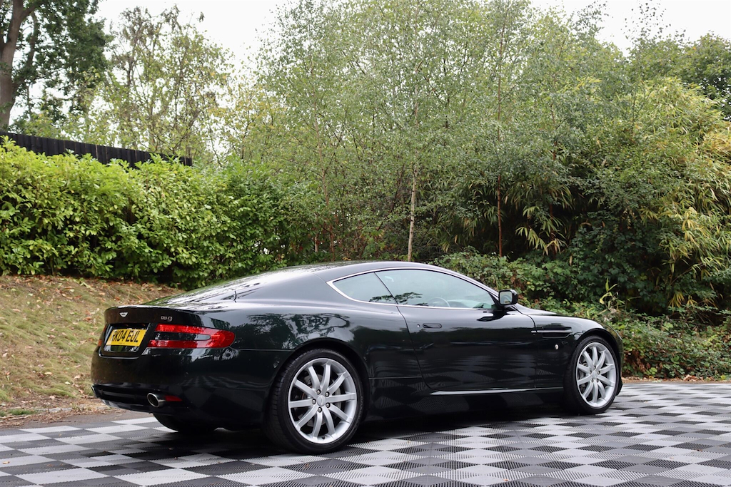 Aston Martin DB9 Aston Martin Db9 5.9 Seq #48