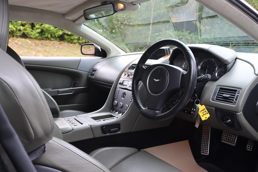 Aston Martin DB9 Aston Martin Db9 5.9 Seq #9