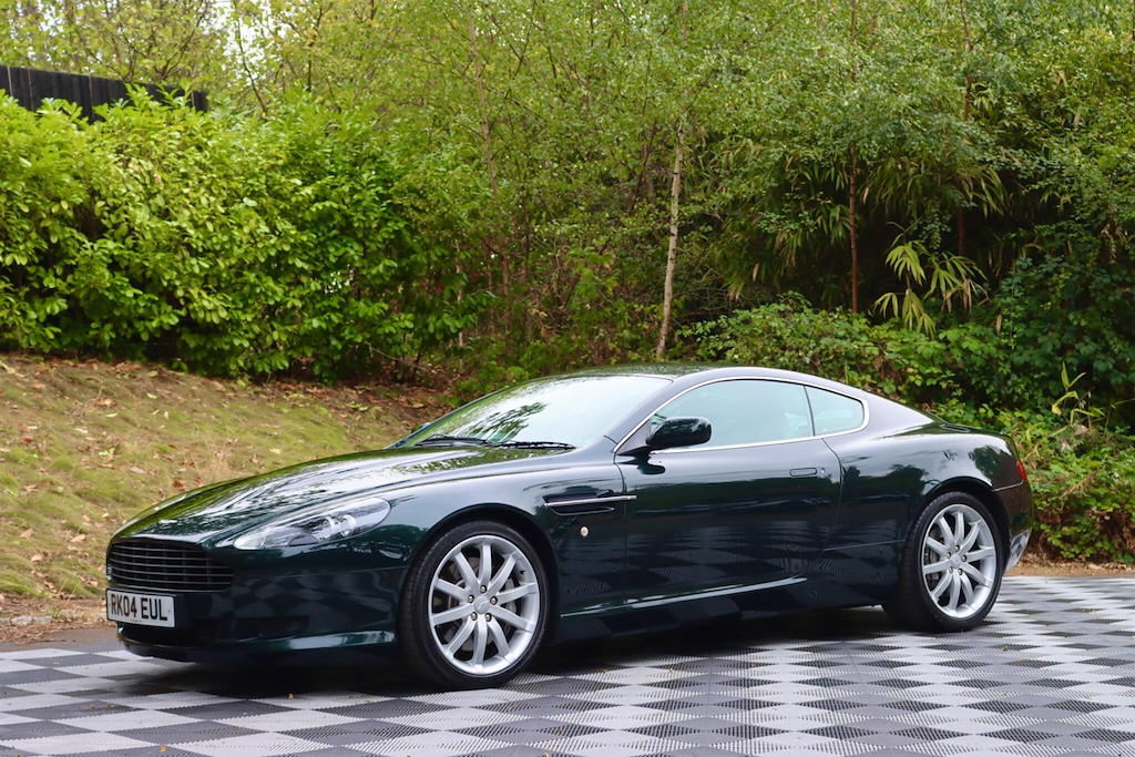 Aston Martin DB9 Aston Martin Db9 5.9 Seq #20