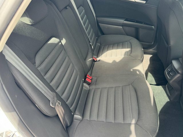 Ford Mondeo Tdci Econetic Zetec White #14