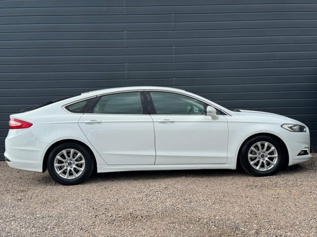 Ford Mondeo Tdci Econetic Zetec White #6