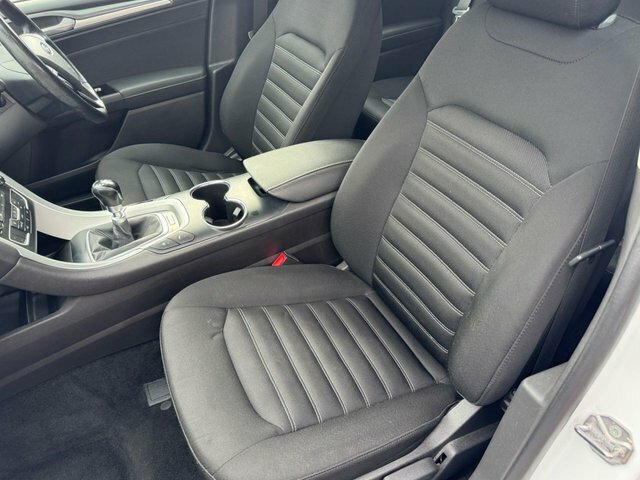 Ford Mondeo Tdci Econetic Zetec White #13