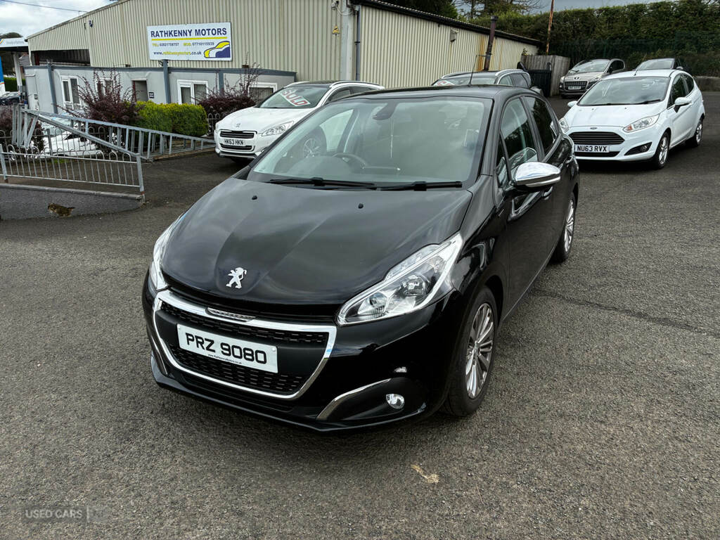 Peugeot 208 1.2 Puretech 82 Signature Start Stop Black