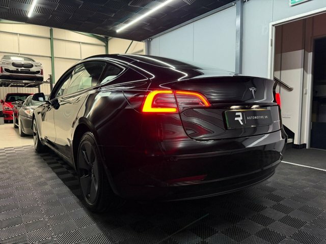 Tesla Model 3 Dual Motor Long Range Saloon 4 Black #6