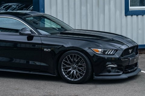 Ford Mustang 5.0 V8 Gt Custom Pack Red #22