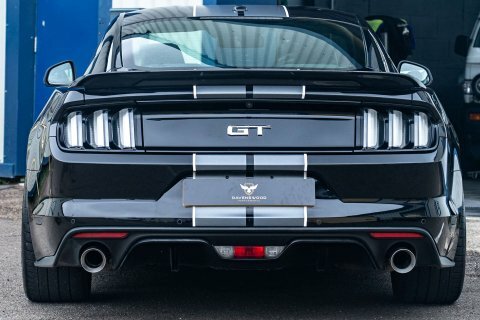 Ford Mustang 5.0 V8 Gt Custom Pack Red #27