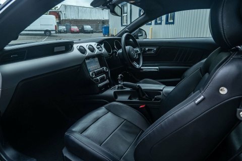 Ford Mustang 5.0 V8 Gt Custom Pack Red #8