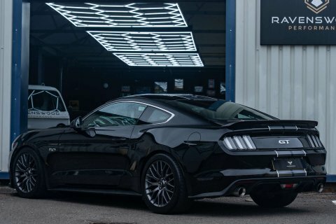 Ford Mustang 5.0 Mustang Gt Black #2