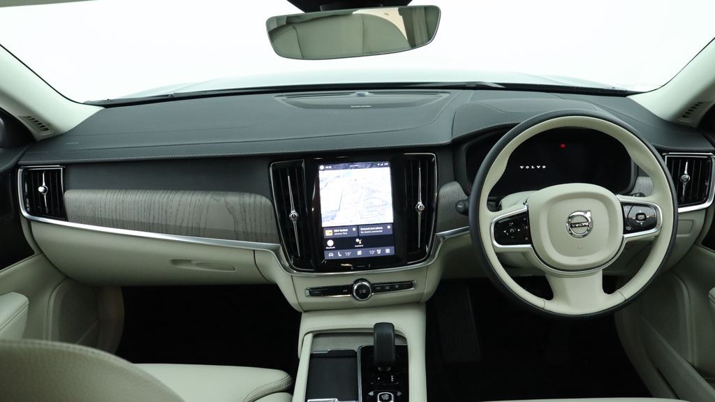 Volvo V90 B4 P Plus Dark Blond Leather, Harmankardon Sou  #5