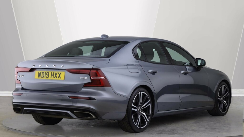 Volvo S60 T5 R-design Edition Driver Assist Pack, Harm #3