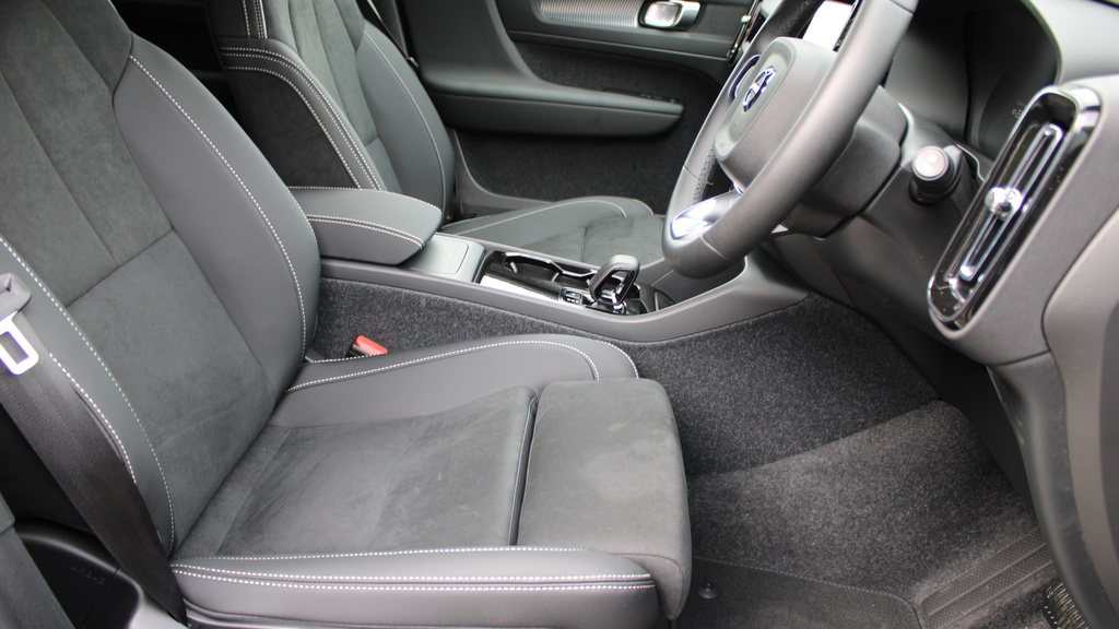 Volvo EX40 Plus, Single Motor Extended Range, Blue #10