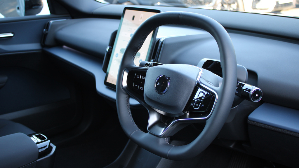 Volvo EX30 P5 Long Range Plus Harmankardon Sound, Heated Se #4