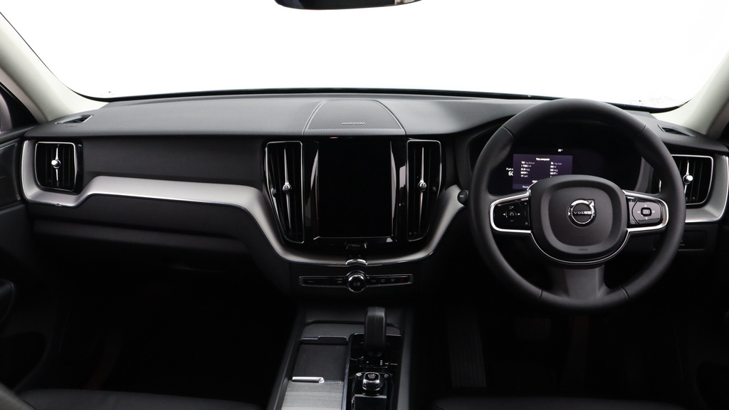 Volvo XC60 B4 D Awd Plus Dark Harmankardon Sound, 360 Cam #5