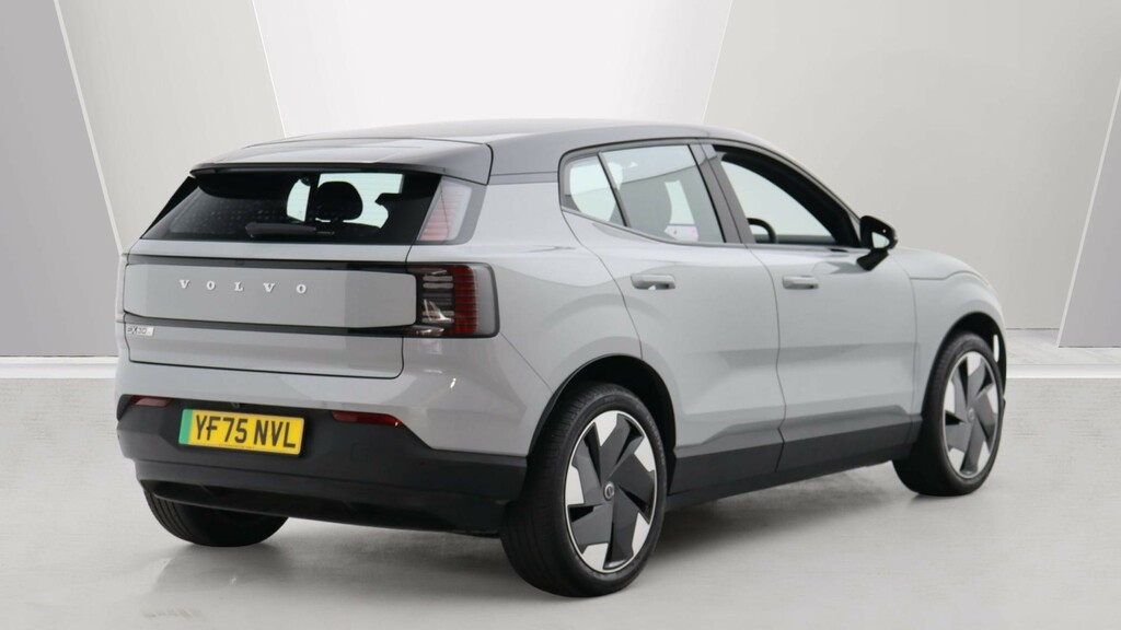 Volvo EX30 Twin Motor Performance Plus Sunroof, Harmankardo #2