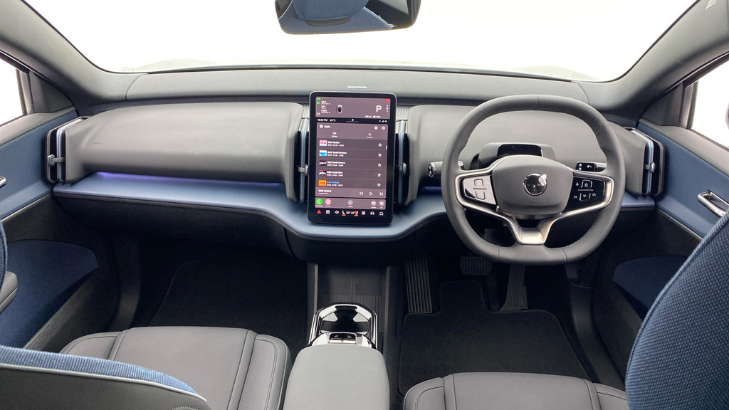 Volvo EX30 Twin Motor Performance Plus Sunroof, Harmankardo #5