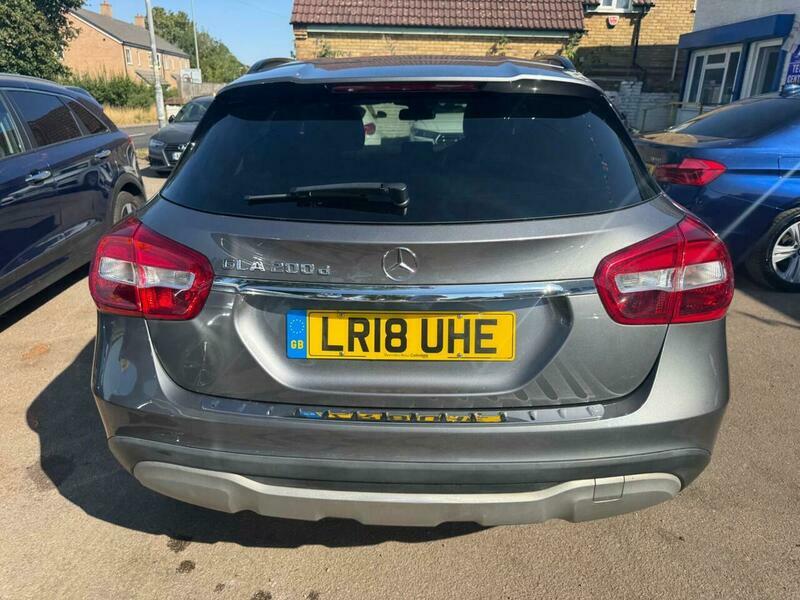 Mercedes-Benz C Class 2.1 Gla200d Se 7G-dct Grey #5