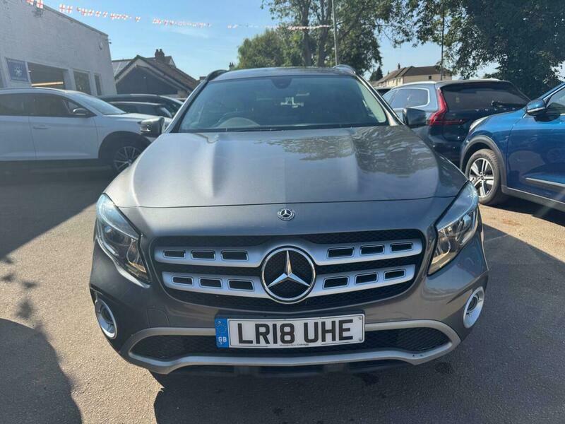 Mercedes-Benz C Class 2.1 Gla200d Se 7G-dct Grey #2