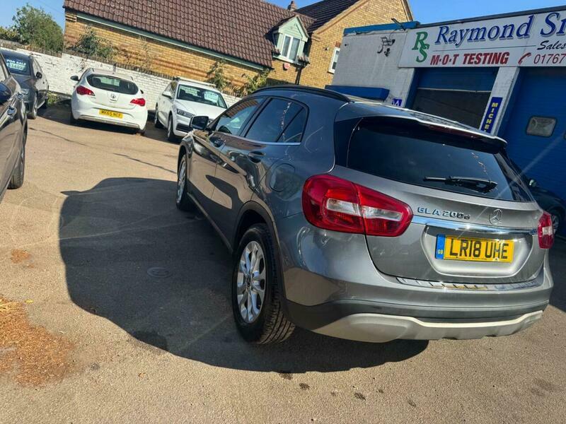 Mercedes-Benz C Class 2.1 Gla200d Se 7G-dct Grey #4