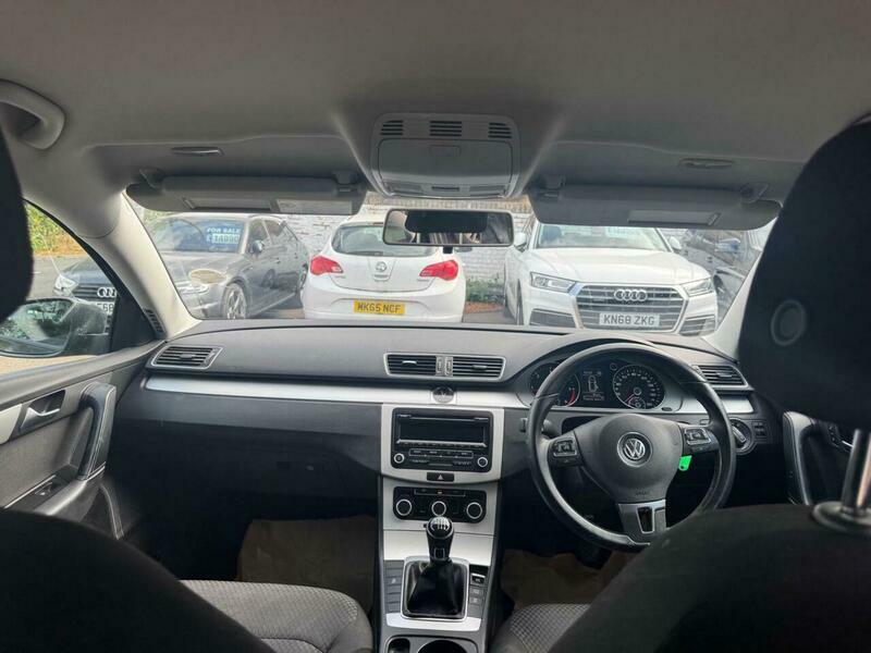 Volkswagen Passat  Silver #32