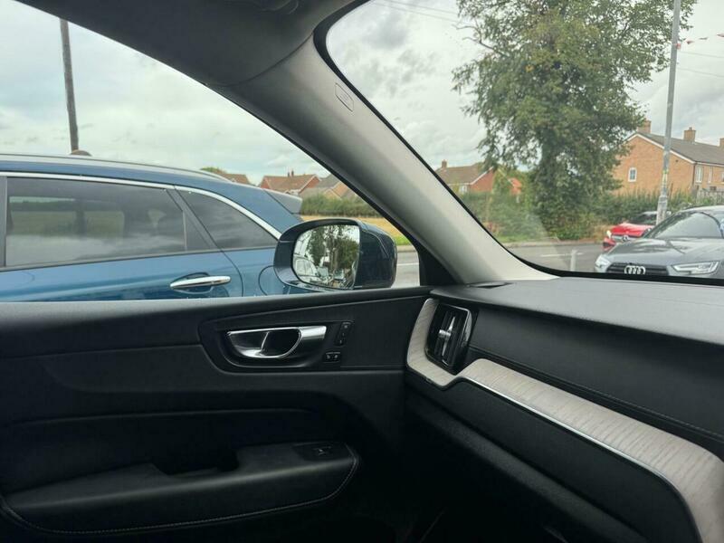 Volvo XC60 T8 Awd Phev Inscription Pro Xenium Pack, Climate Black #37