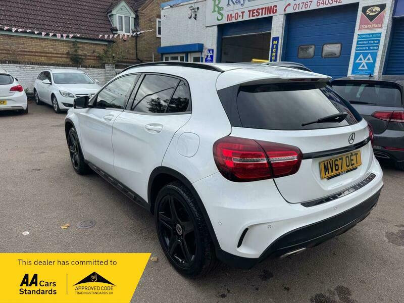 Mercedes-Benz C Class 1.6 Gla200 Amg Line White #5