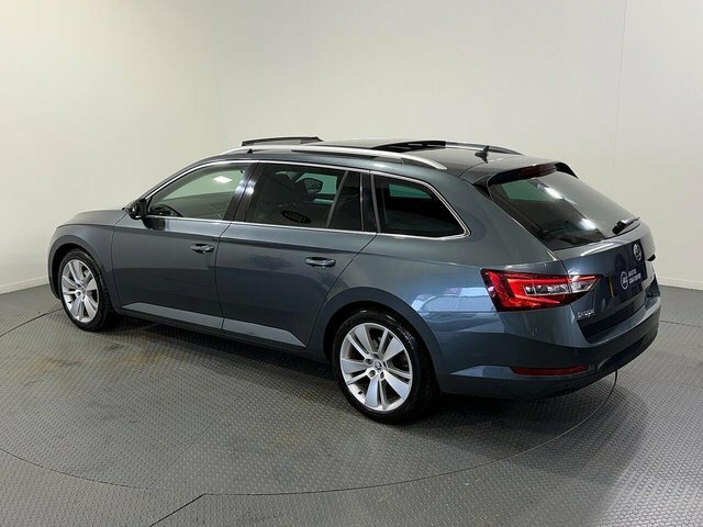 Skoda Superb 2017 2.0 Tdi Se L Executive Estate Dsg Grey #3