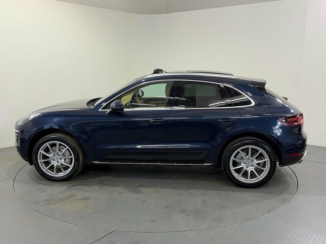 Porsche Macan 3.0L S Pdk Blue #61