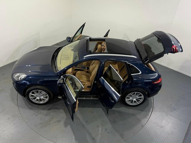 Porsche Macan 3.0L S Pdk Blue #57