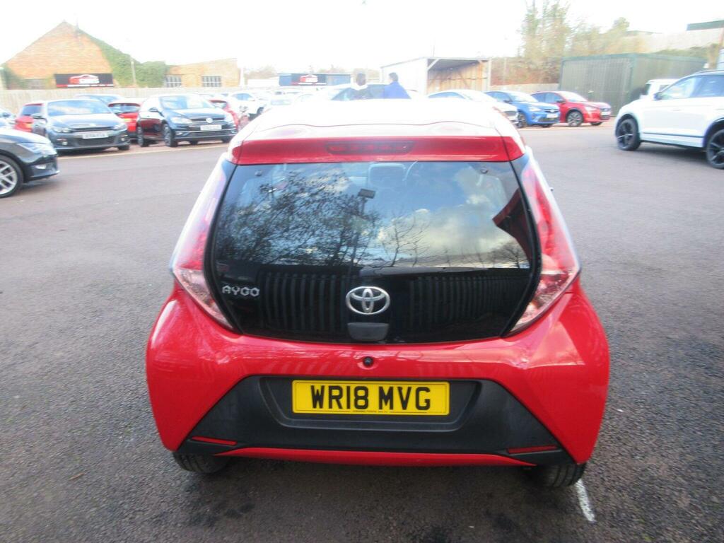 Toyota Aygo 1.0 Vvt-i X-play Euro 6 Red #5