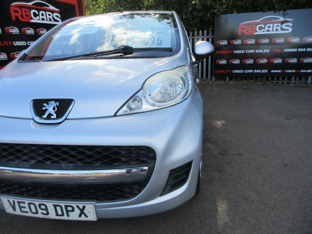 Peugeot 107 Hatchback Black #35