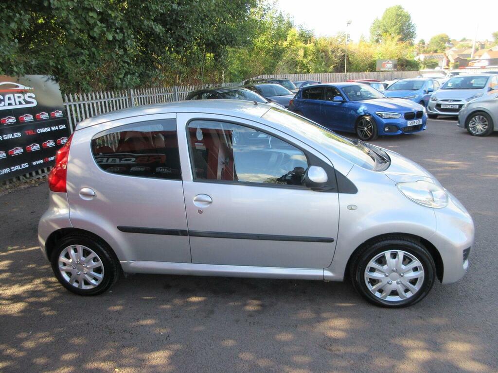 Peugeot 107 Hatchback Black #9