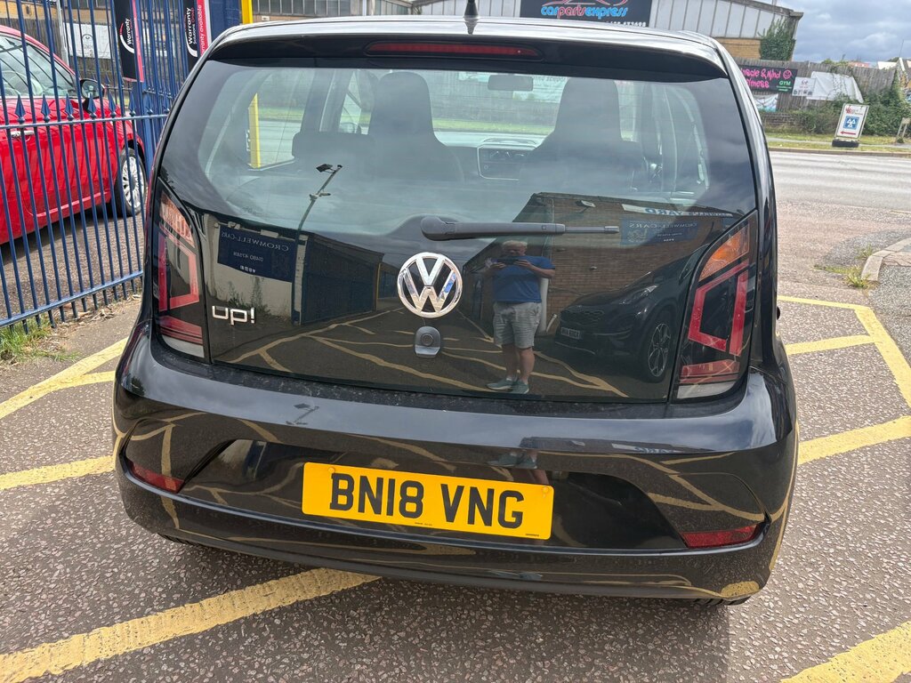Volkswagen Up 1.0 Move Up Hatchback One Owner BN18VNG Black #4