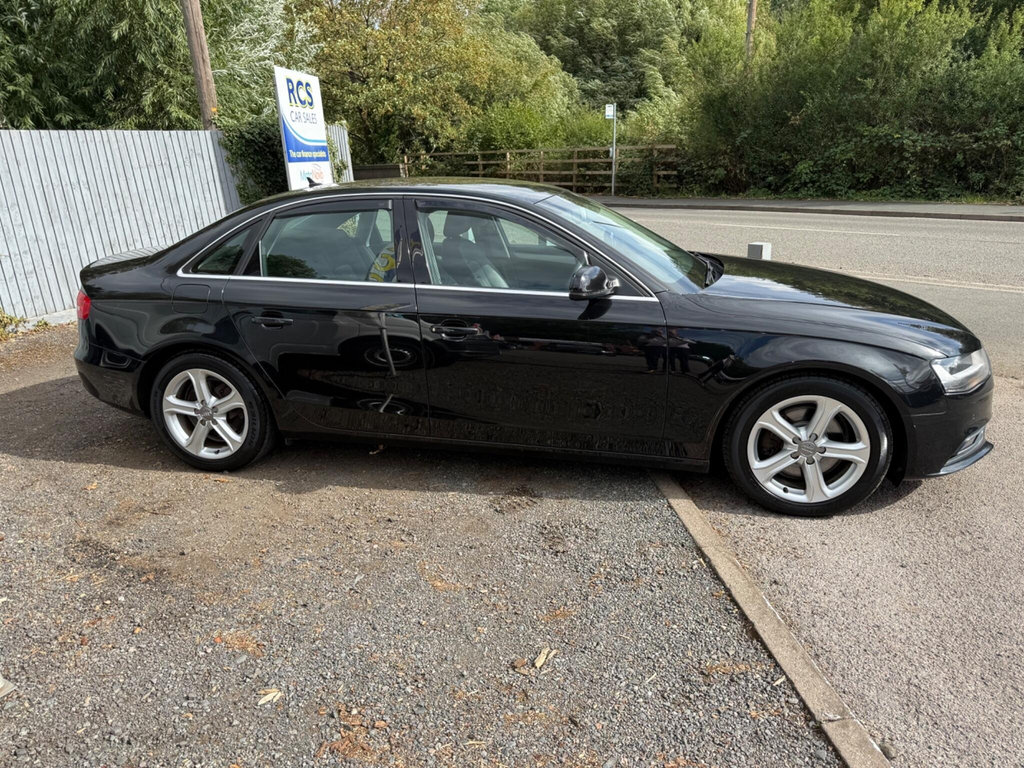 Audi A4 2.0 Tdi Se Technik Euro 5 Ss Black #2
