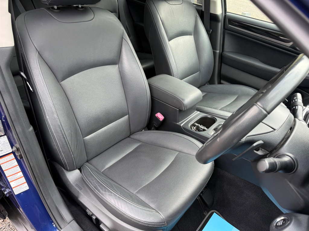 Subaru Outback Outback Se Premium Symmetrical Awd Cvt White #14