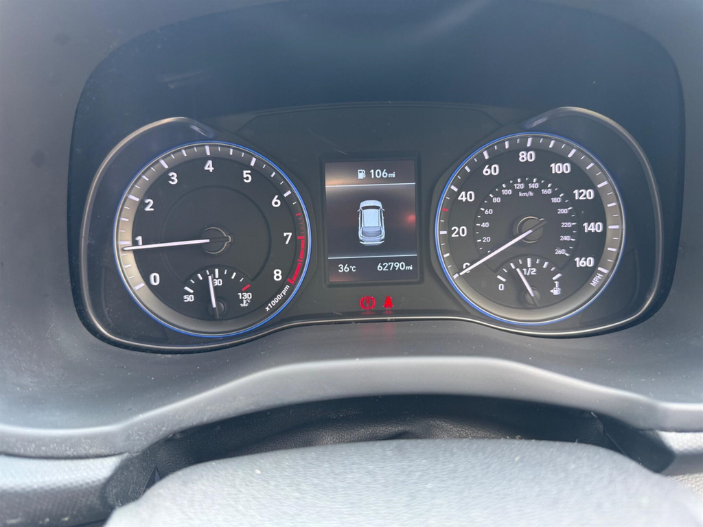 Hyundai Kona Premium Silver #16
