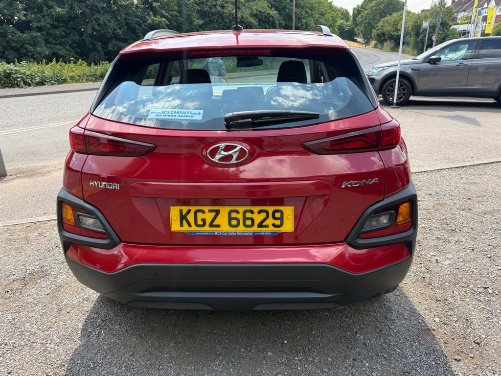 Hyundai Kona Premium Silver #4