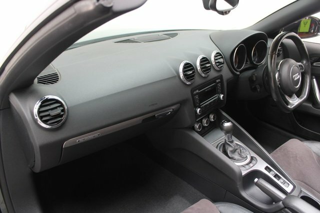 Audi TT 1.8L S Line Grey #30